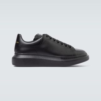 Großhandelsdesigner Alexander McQueen Übergroße Leder-Sneakers schwarz