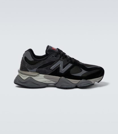 Hochwertiger Designer New Balance 9060 Turnschuhe mit Wildlederbesatz schwarz