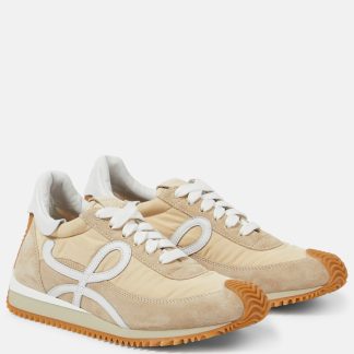 Modedesigner Loewe Paula's Ibiza Flow Runner Sneakers mit Wildlederbesatz beige